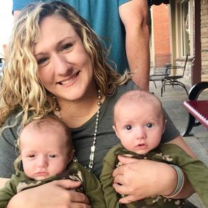 Meet your Posher, Cortney